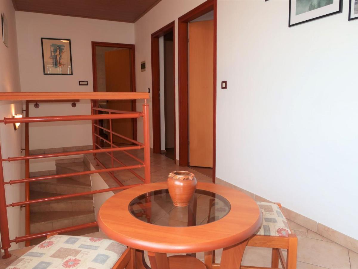 לאבין Holiday Home Andrea - Lbn415 By Interhome מראה חיצוני תמונה