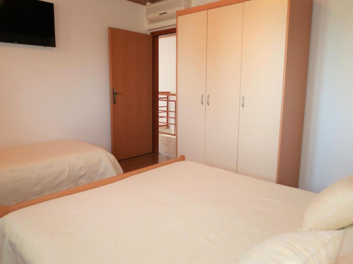 לאבין Holiday Home Andrea - Lbn415 By Interhome מראה חיצוני תמונה