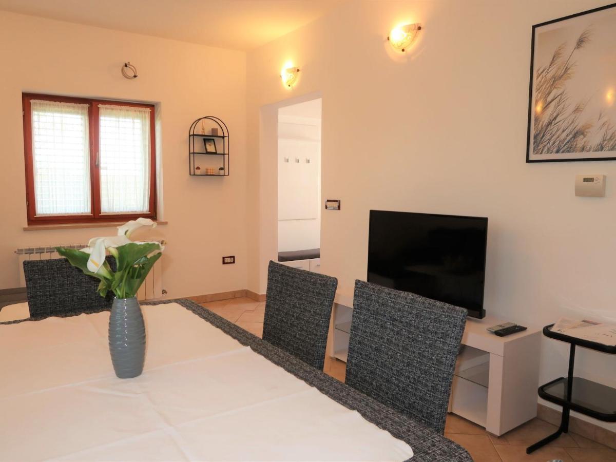 לאבין Holiday Home Andrea - Lbn415 By Interhome מראה חיצוני תמונה